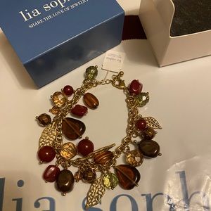 Lia Sophia Flaunt Cut Crystals bracelet